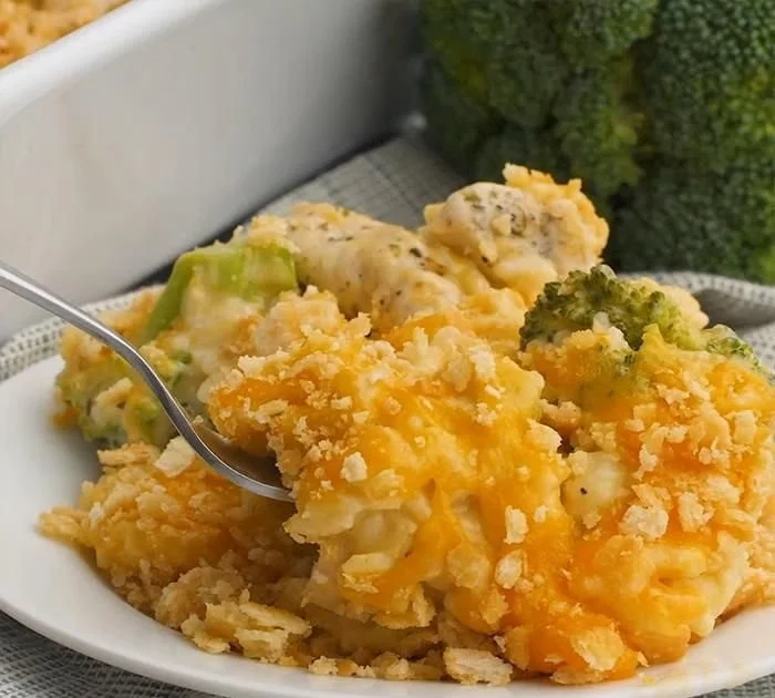 Broccoli Cheese Chicken & Rice Casserole
