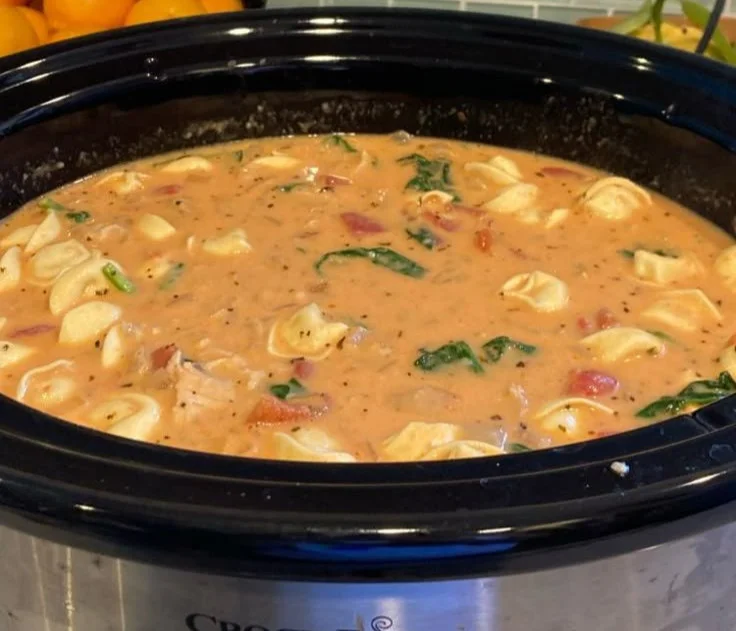 Cheesy Chicken Tortellini Soup