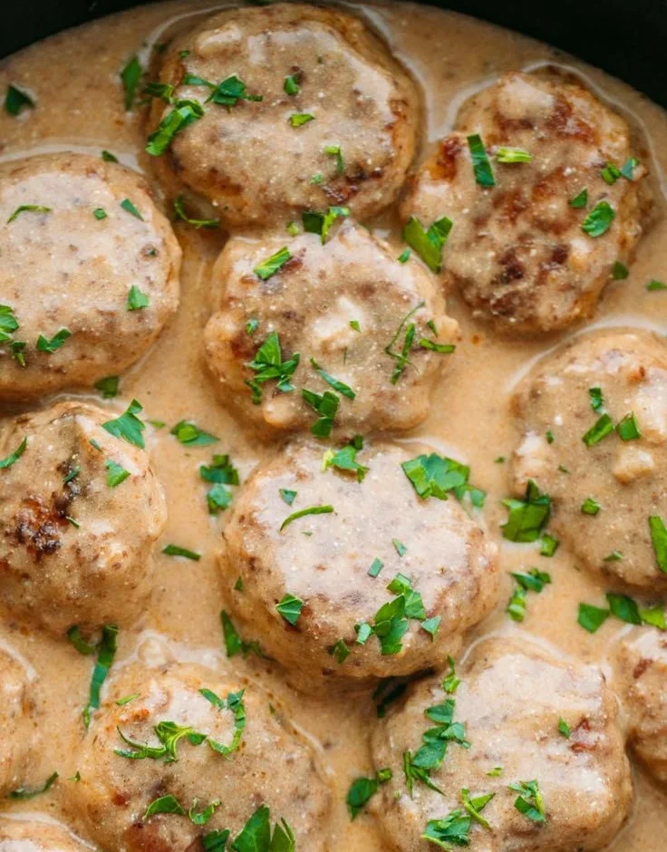 Delicious chicken meatballs served in a creamy sauce