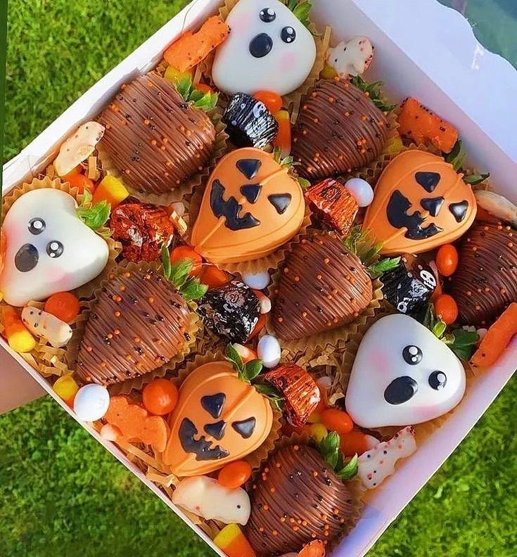 Festively decorated Halloween strawberries for a spooky treat