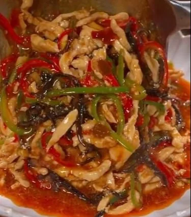 Trending Sour & Spicy Shredded Chicken Breast Recipe in China, Do You Want to Try? #recipe #cooking