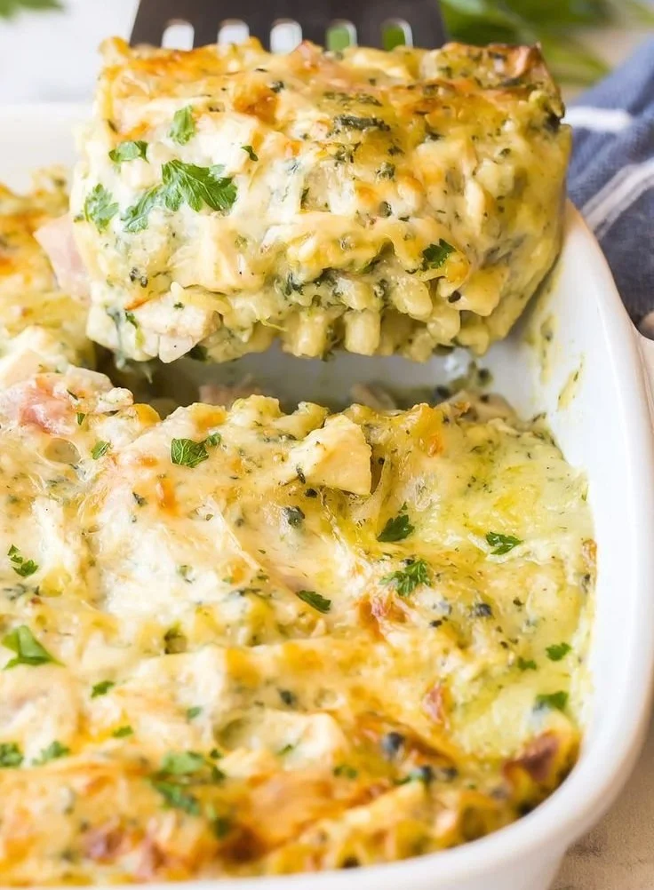 White Chicken Lasagna with Ham and Spinach
