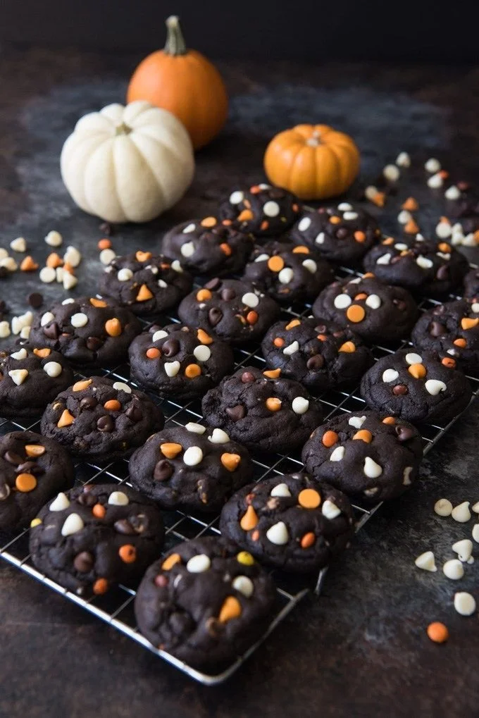 Frighteningly delicious dark chocolate Halloween chip cookies on a spooky platter.