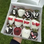 spooky strawberries for boyfriend halloween them 2026 08 06 180416 1